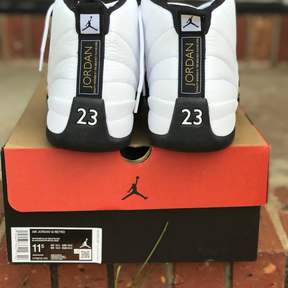 Air Jordan Retro 12 Royalty Taxi Size 11.5